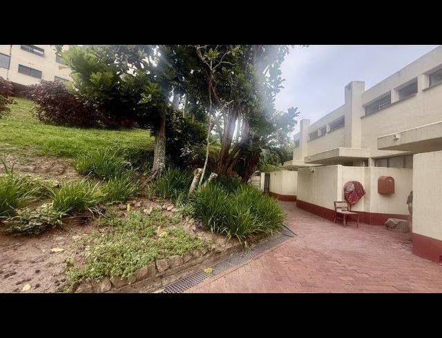 2 BEDROOM DUPLEX FOR SALE IN PARADISE VALLEY